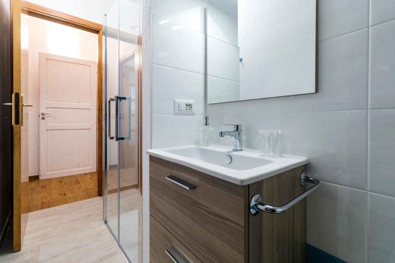 Camera Con Bagno Villa Isabel 칼라고노네 외부 사진